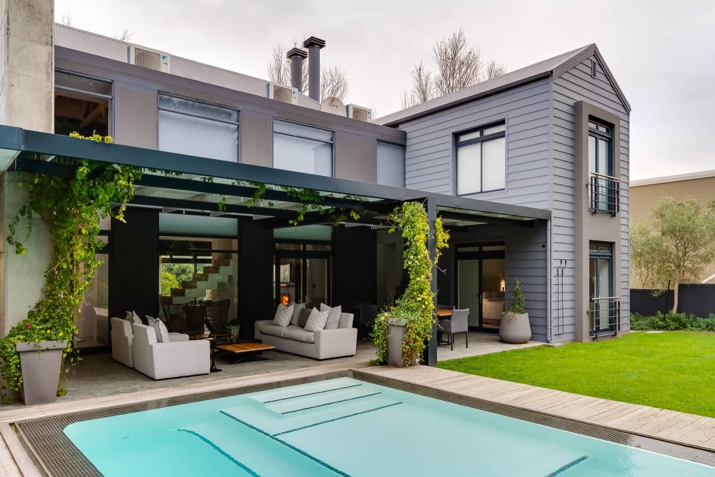 House-Roesch-118